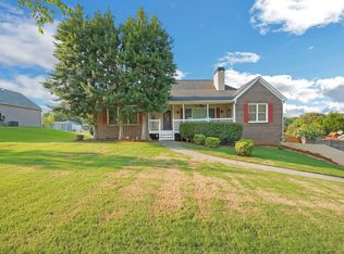 91 Bomar Ln, Douglasville, GA 30134