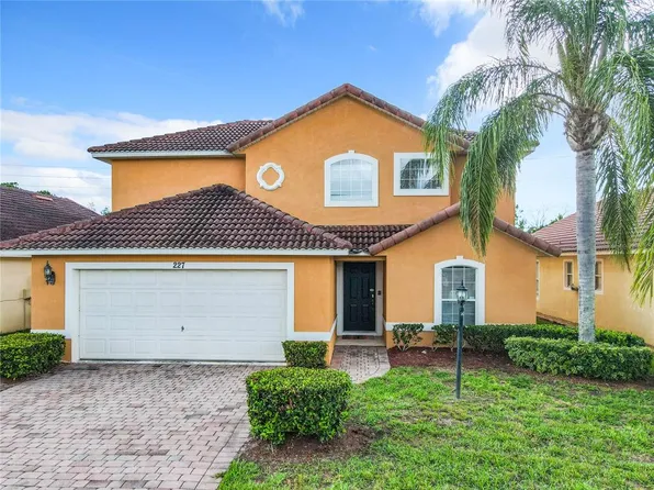 227 Robin Rd, Davenport, FL 33896