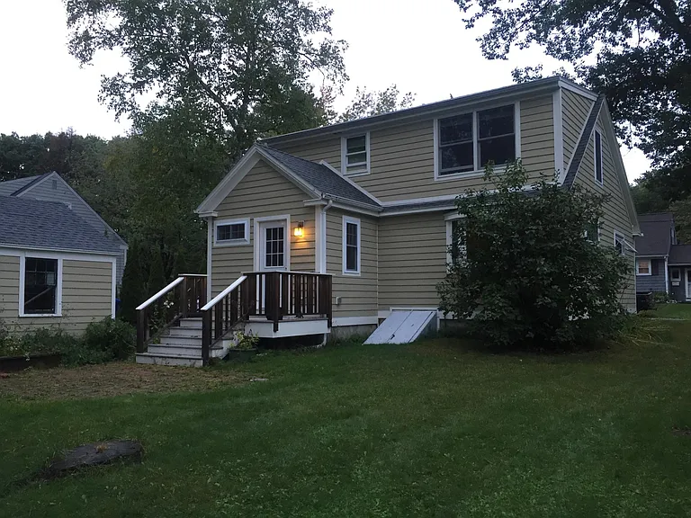 56 Fillmore Ave — Photo 6