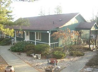 10 Nightingale Trl E, Wurtsboro, NY 12790