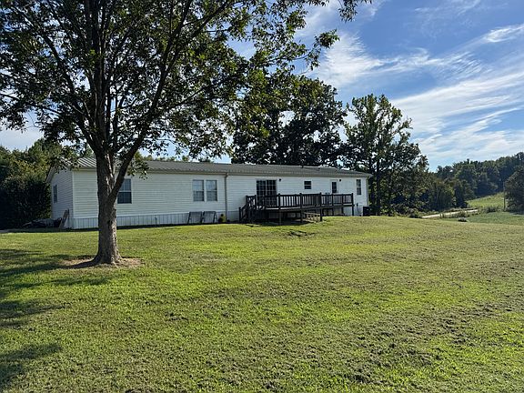 2nd image of 1586 Hargis Rd