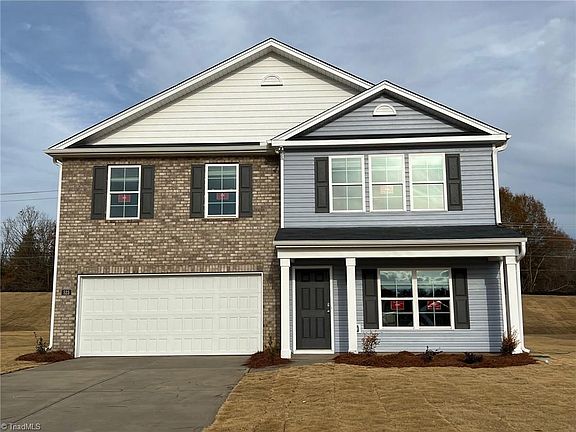 2nd image of 523 Leven Dr #4