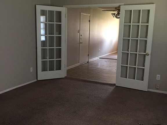 5th image of 1458 Yorktown Dr