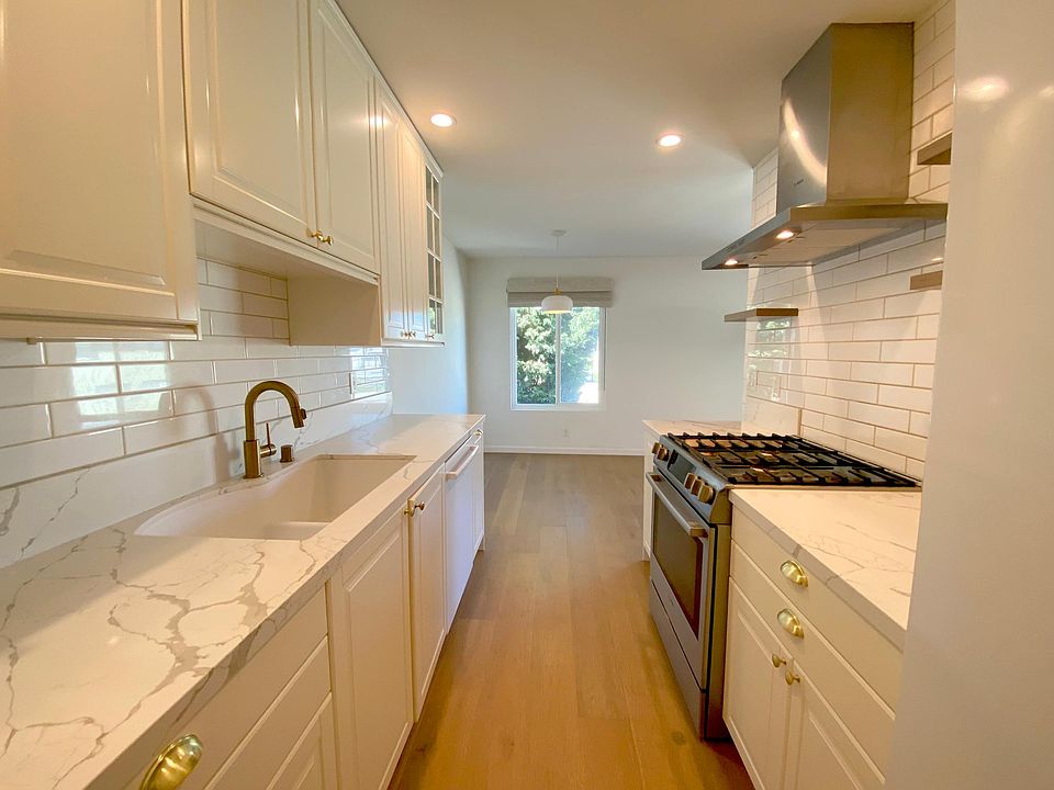 1st image of 441 Raymond Ave APT 9