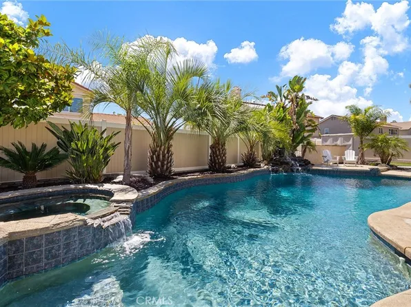 33668 Iris Ln, Murrieta, CA 92563