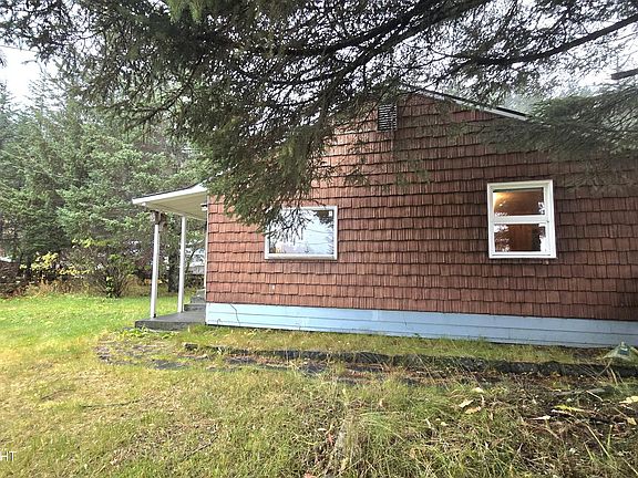 2nd image of 1705 Phoenix Rd