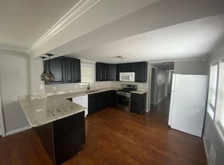 653 S 11th St, Noblesville, IN 46060