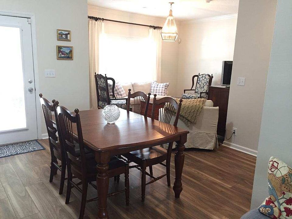 2nd image of 1420 S Donahue Dr APT B