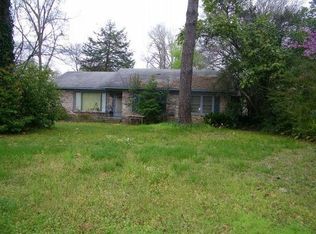 615 E Main St, San Augustine, TX 75972