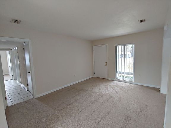 3rd image of 404 Clairmont Dr