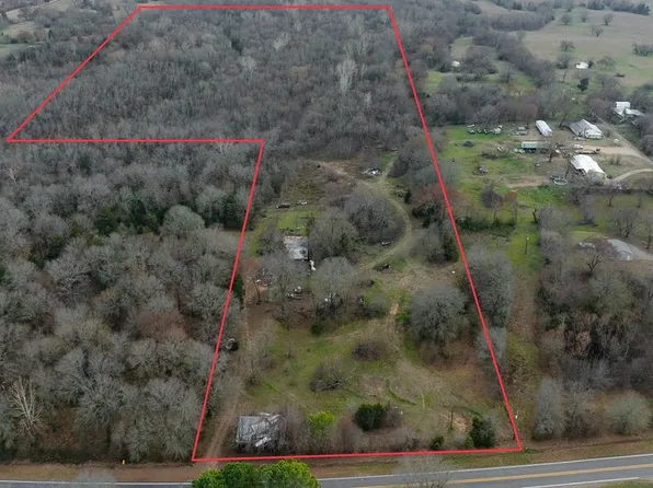 Fm 79, Sumner, TX 75486