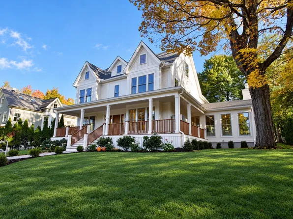 22 Winthrop St, Newton, MA 02465