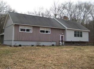 76 Brookside Ln, Mansfield, CT 06250