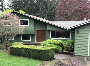 16064 S Brook Ct, Oregon City, OR 97045