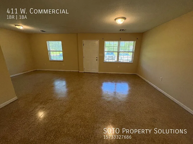 411 W Commercial St — Photo 5