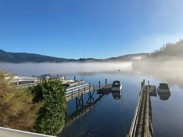 2558 Panorama Dr, North Vancouver, BC V7G 1V5