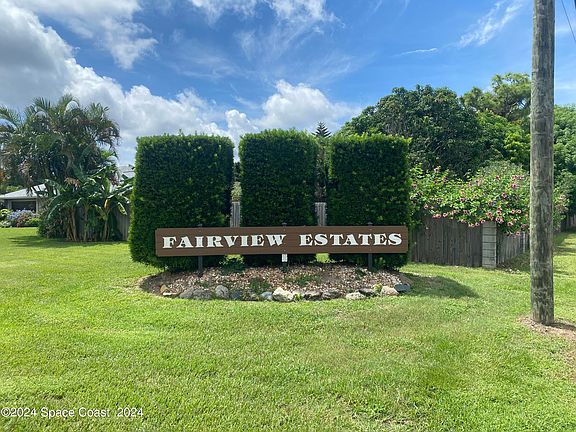 2nd image of 3265 Fairview Dr