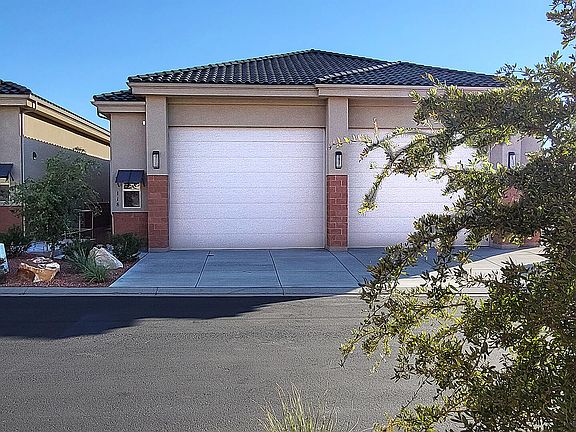 2nd image of 1161 W Hobbie Hut Way