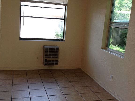 4th image of 123 Congress Ave APT 4