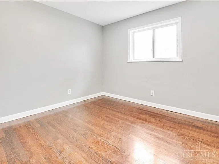 1638 Crest Hill Ave #3 — Photo 10