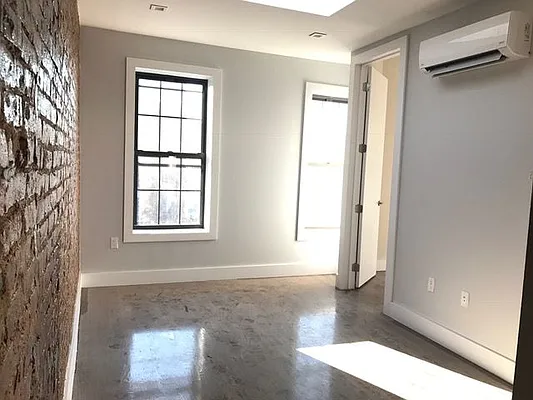 Rented by Arvik Group Real Estate | media 21