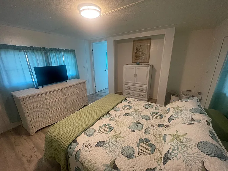6909 Marlin Ln — Photo 4