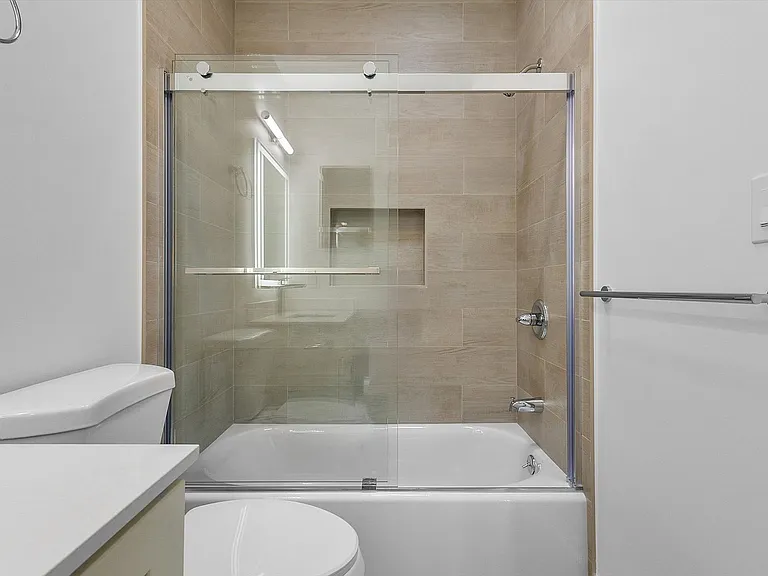 1531 Lafayette St -LU- — Photo 17