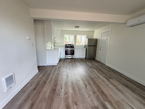 3rd image of 236 SE 139th Ave APT D