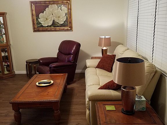 4th image of 4710 Bay St NE APT 217