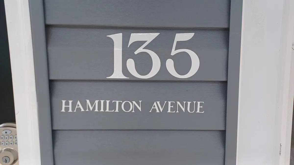Building Photo - 135 Hamilton Ave