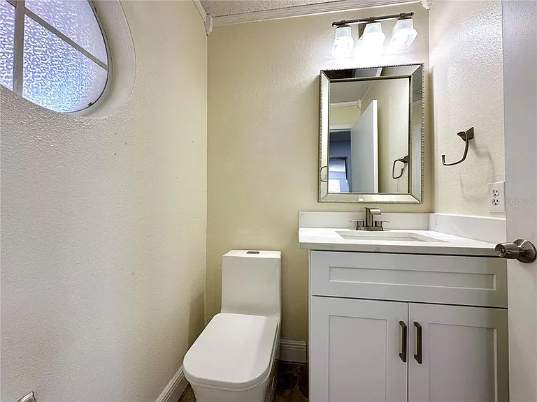 1116 Timberbend Cir — Photo 25