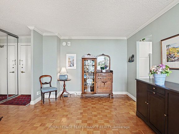 3rd image of 2625 Regina St #708