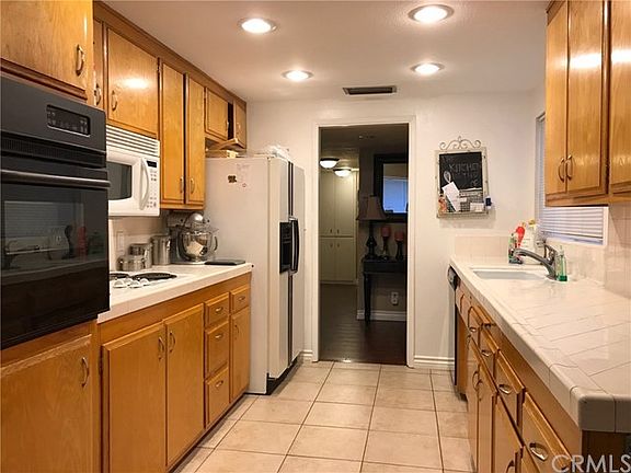 5th image of 14120 Wimbleton Dr
