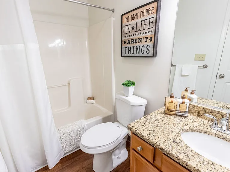 Windsong Place Apartments — Photo 64