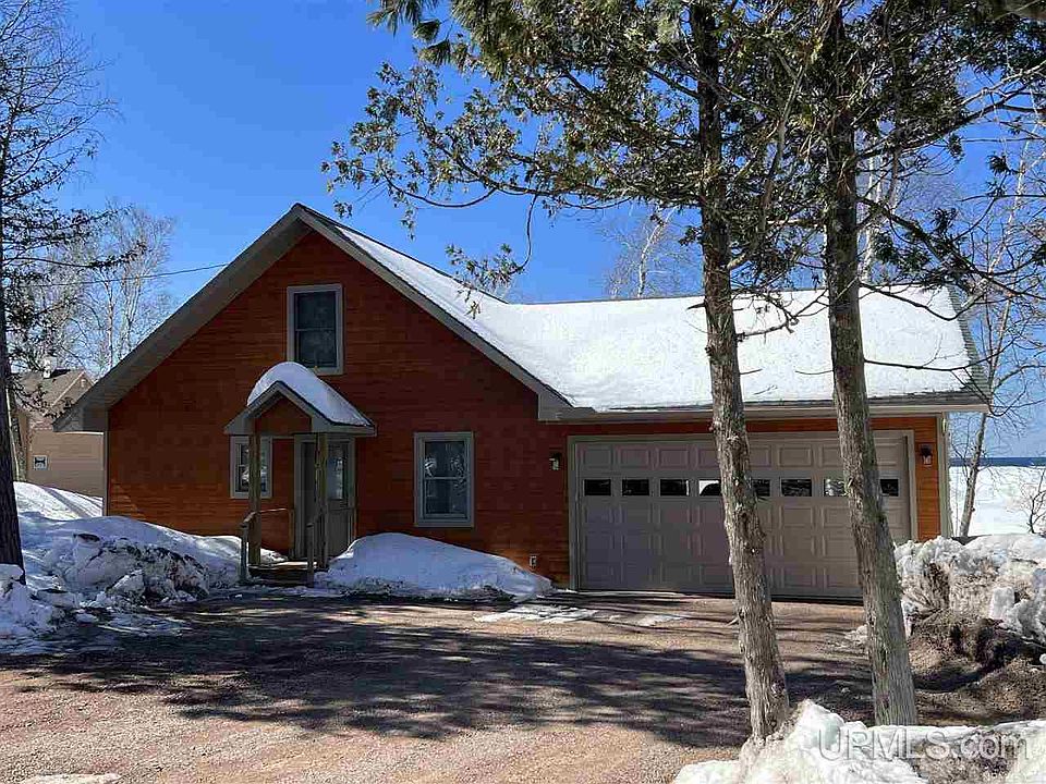 3981 Cedar Bay Rd, Calumet, MI 49913 Zillow