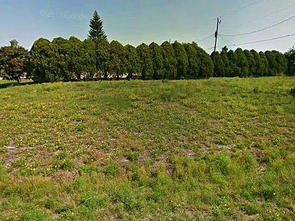 4th image of 300 San Remo Ave