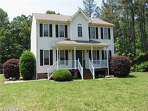 1st image of 15300 Pypers Pointe Dr