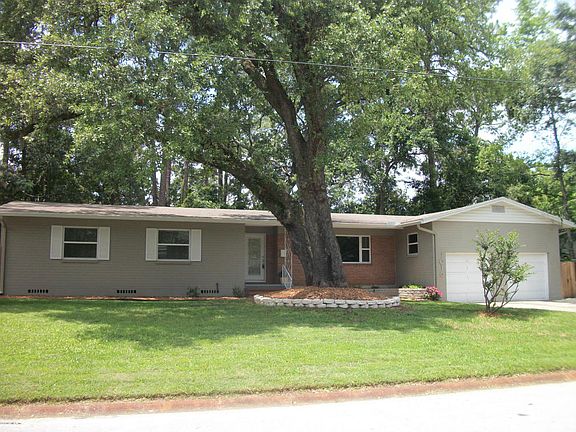 4th image of 7016 Andalusia Ave
