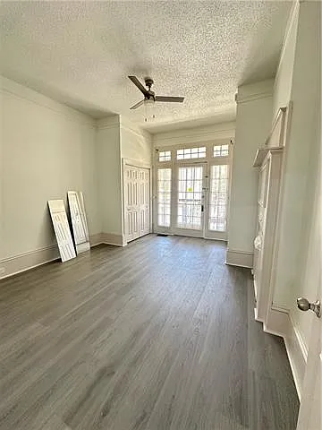 810 Broadway St — Photo 14