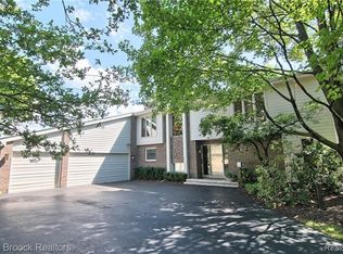 4430 Tanbark St, Bloomfield Hills, MI