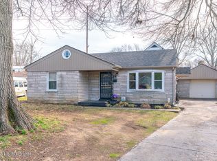 18 Welby Rd, Louisville, KY 40216