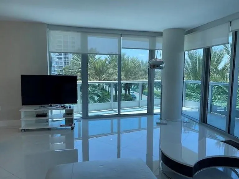 9401 Collins Ave #402 — Photo 10