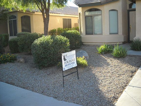 4th image of 41915 W Anne Ln