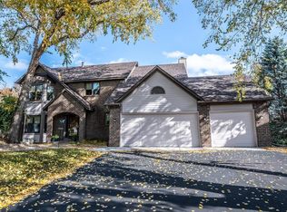 3970 Trotters Ct, Eagan, MN 55123