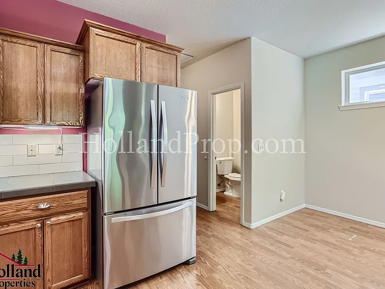 1094 SE Alika Ave — Photo 13