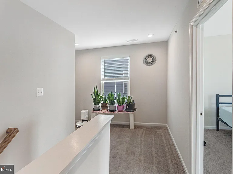11241 Wheeler Ridge Dr — Photo 20