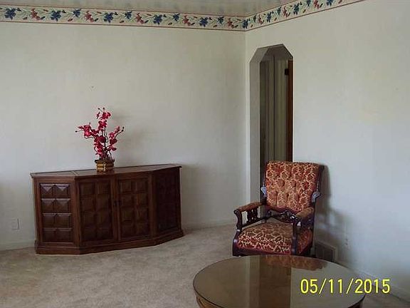 3rd image of 606 Oberdick Dr