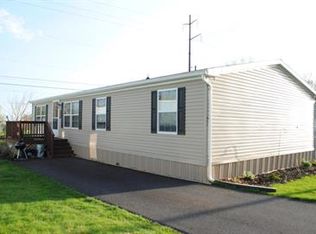 458 Brendon Dr, Leola, PA