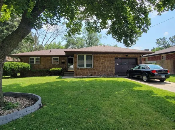 1651 Milton Ave, Des Moines, IA 50316