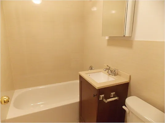 Rented by Bold New York | media 18